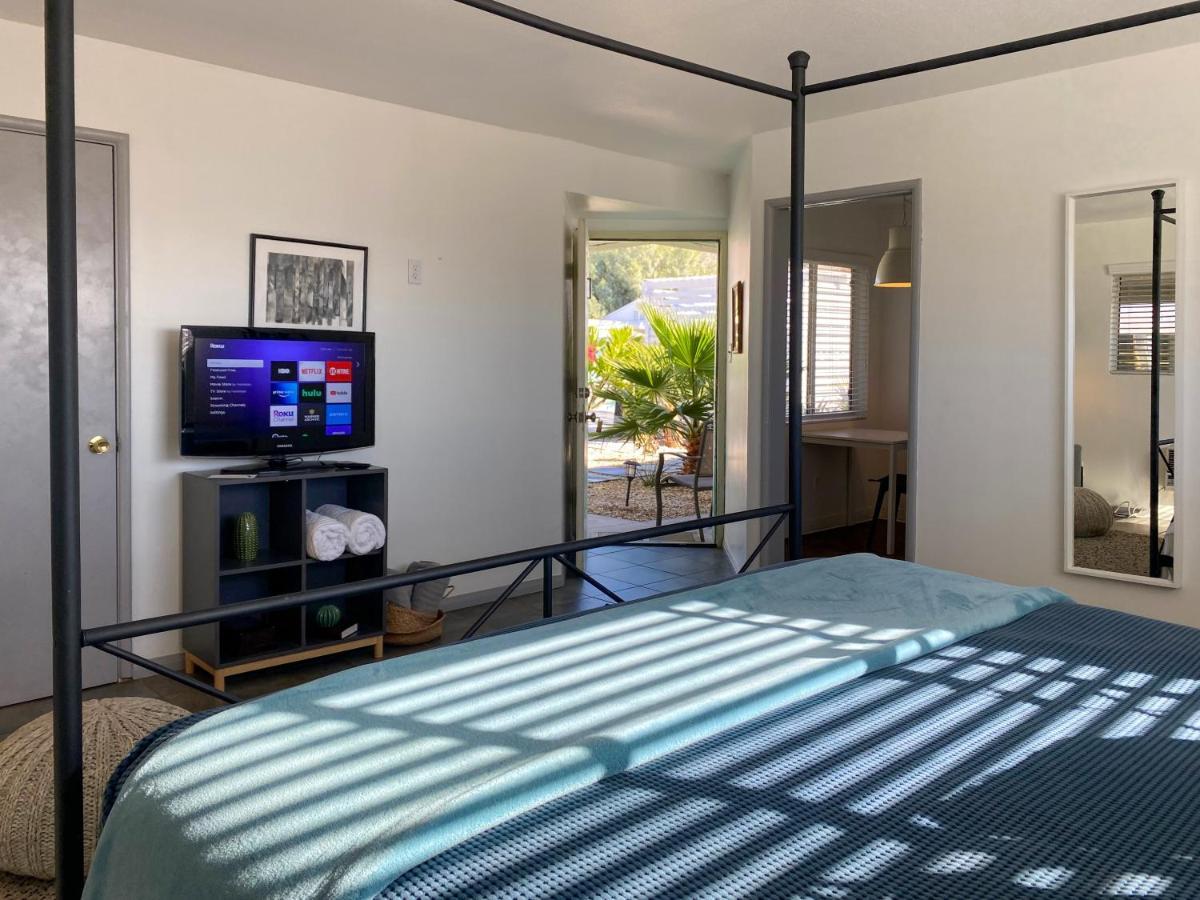 The O Spa + Resort, Adults Only Desert Hot Springs Extérieur photo